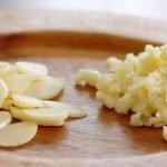 What are the health benefits of garlic?