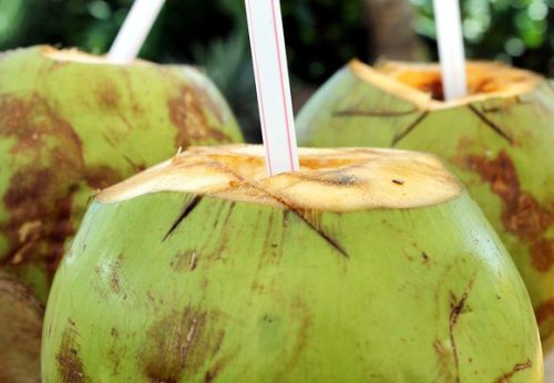 What are the health benefits of drink coconut water?