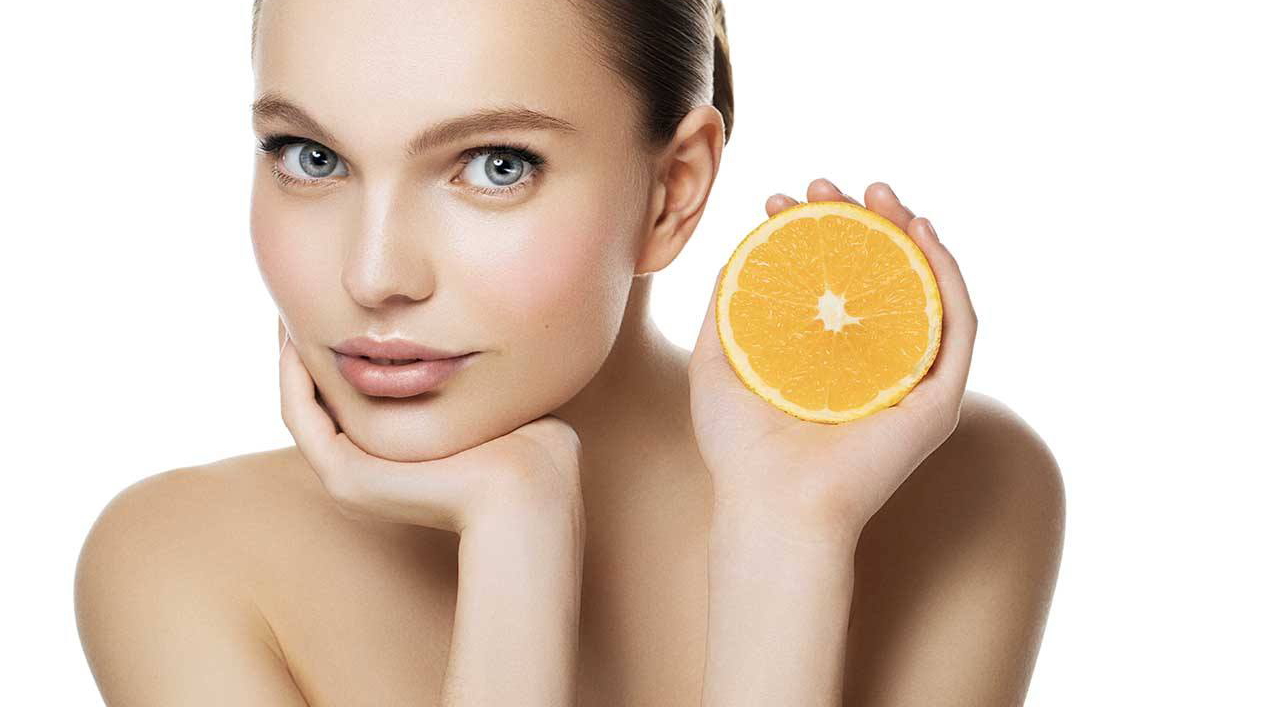 How does Vitamin C benefit skin?