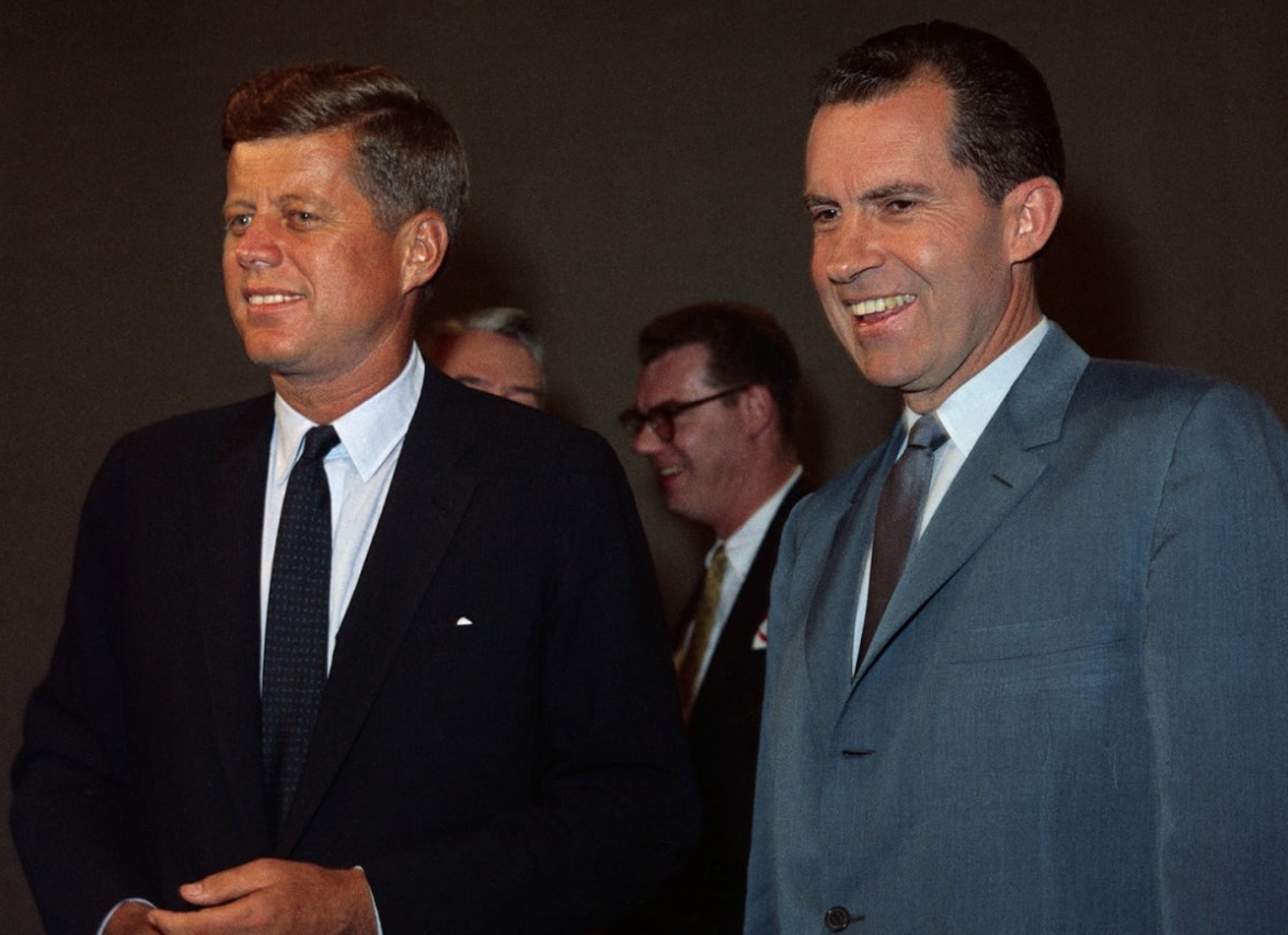 Did Lyndon B. Johnson or Richard Nixon have a stronger dislike for John F. Kennedy?